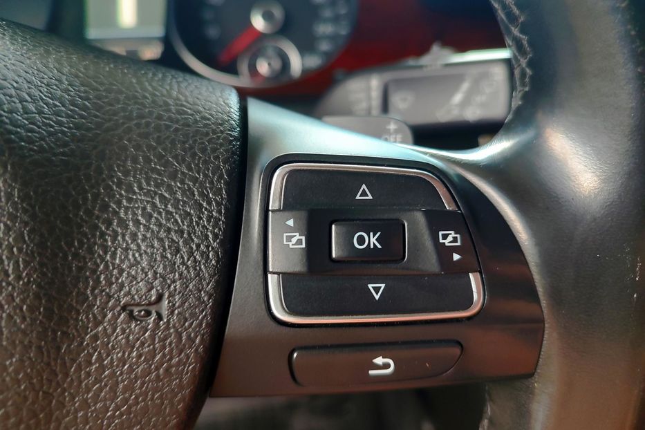 Продам Volkswagen Passat B7 2.0 TDI DSG6 DQ 250 2013 года в г. Умань, Черкасская область