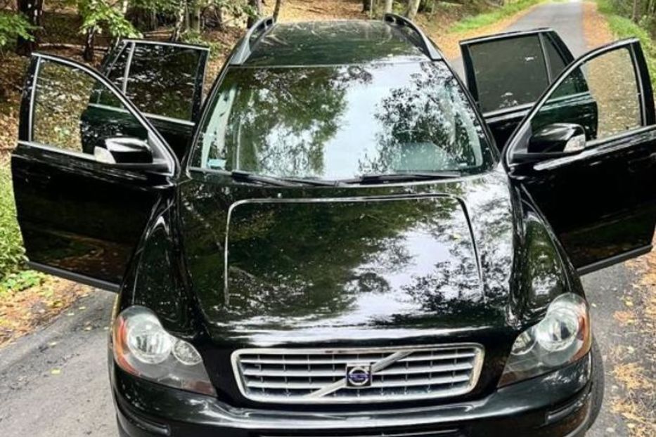 Продам Volvo XC90 2004 года в Харькове