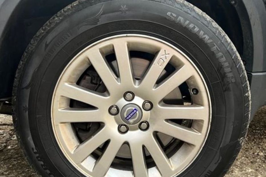 Продам Volvo XC90 2004 года в Харькове