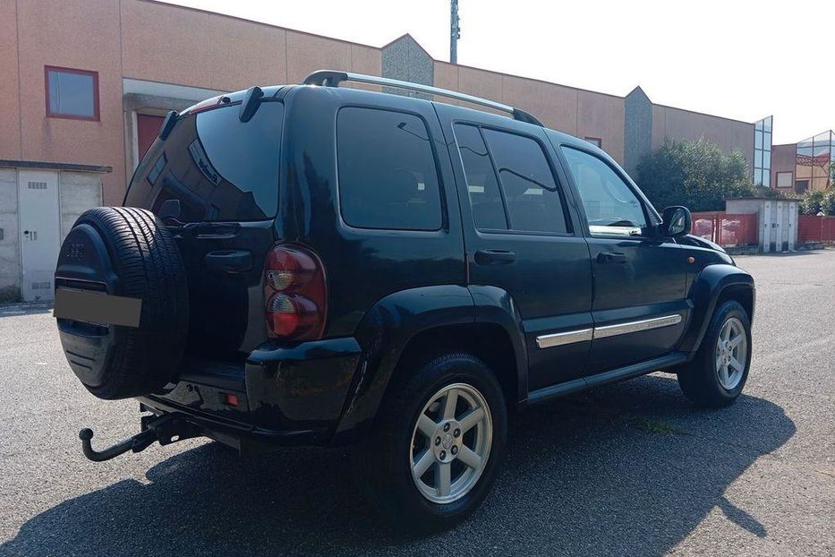 Продам Jeep Cherokee 2005 года в Харькове