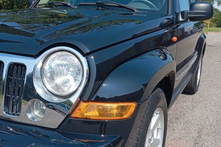 Продам Jeep Cherokee 2005 года в Харькове