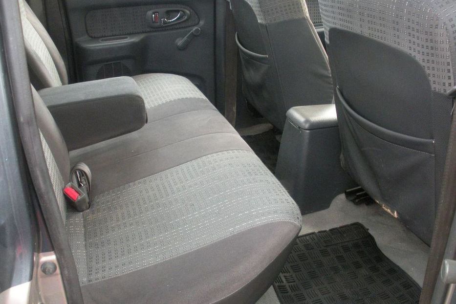 Продам Mitsubishi L 200 2004 года в г. Забороль, Волынская область