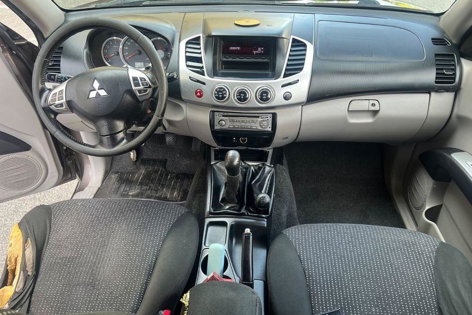 Продам Mitsubishi L 200 2012 года в г. Заречное, Ровенская область