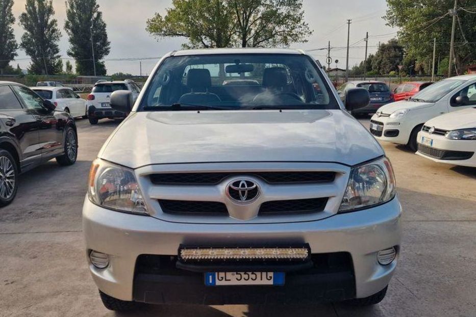 Продам Toyota Hilux 2006 года в Днепре