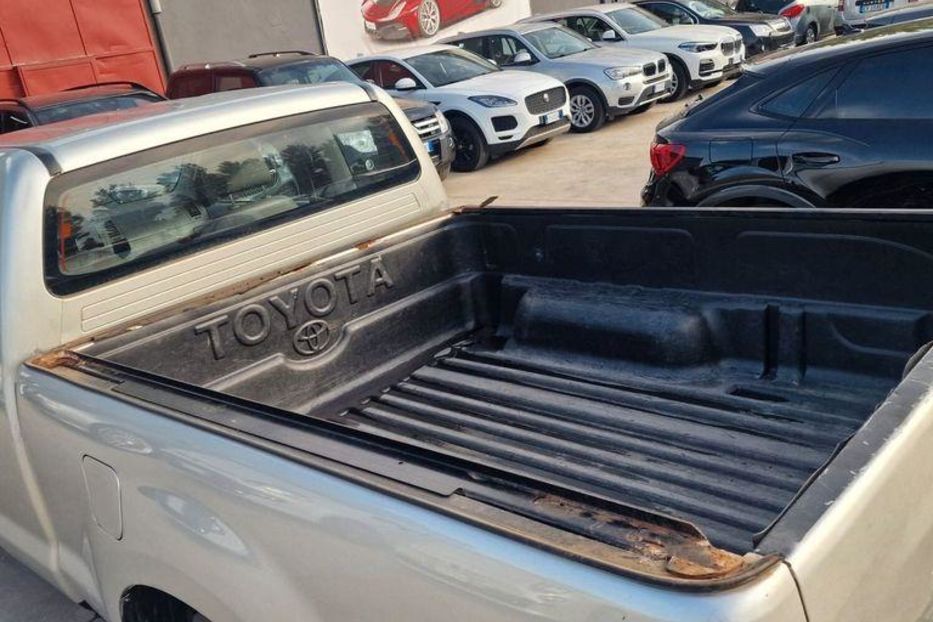 Продам Toyota Hilux 2006 года в Днепре