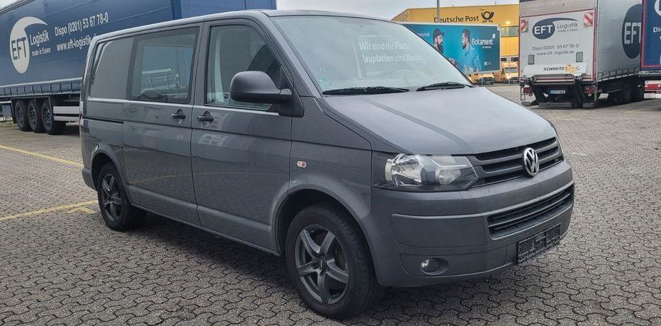 Продам Volkswagen T5 (Transporter) пасс. 2008 года в Запорожье