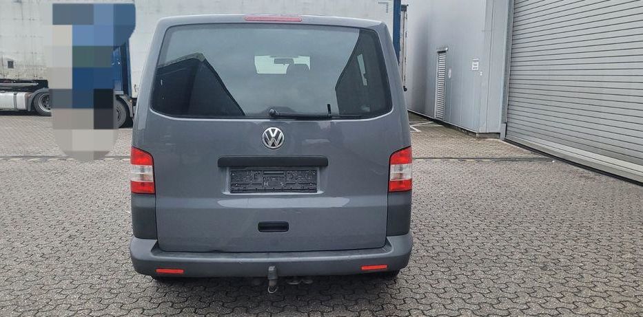 Продам Volkswagen T5 (Transporter) пасс. 2008 года в Запорожье