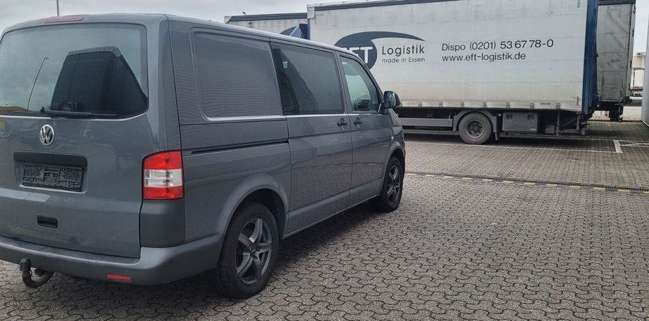 Продам Volkswagen T5 (Transporter) пасс. 2008 года в Запорожье