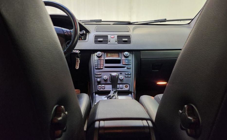 Продам Volvo XC90 2008 года в г. Равнополье, Черниговская область