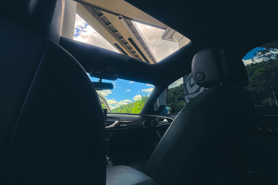 Продам Audi A6 S-line 2014 года в Киеве