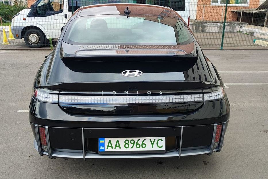 Продам Hyundai Ioniq Ioniq 6 SEL 2023 года в Киеве