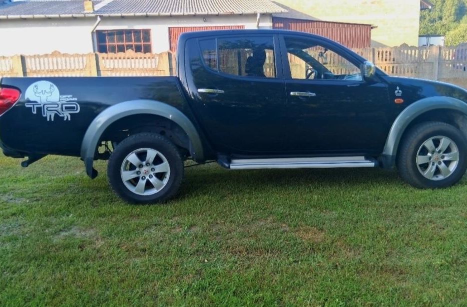 Продам Mitsubishi L 200 2009 года в г. Изюм, Харьковская область