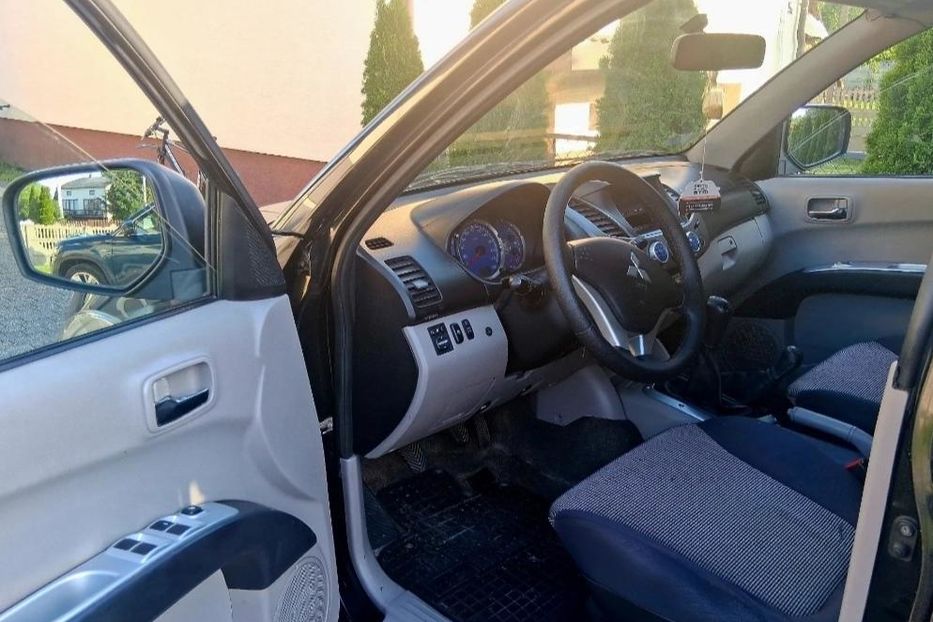 Продам Mitsubishi L 200 2009 года в г. Изюм, Харьковская область