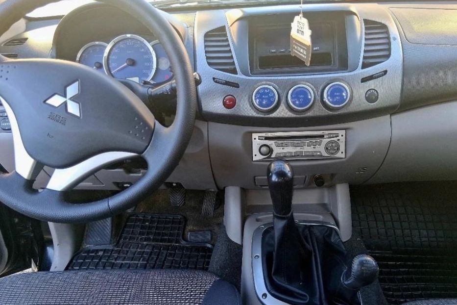 Продам Mitsubishi L 200 2009 года в г. Изюм, Харьковская область