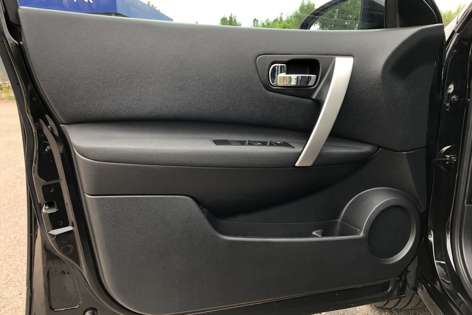 Продам Nissan Qashqai 2012 года в г. Коростень, Житомирская область