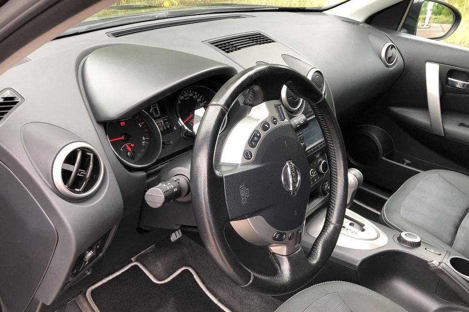 Продам Nissan Qashqai 2012 года в г. Коростень, Житомирская область