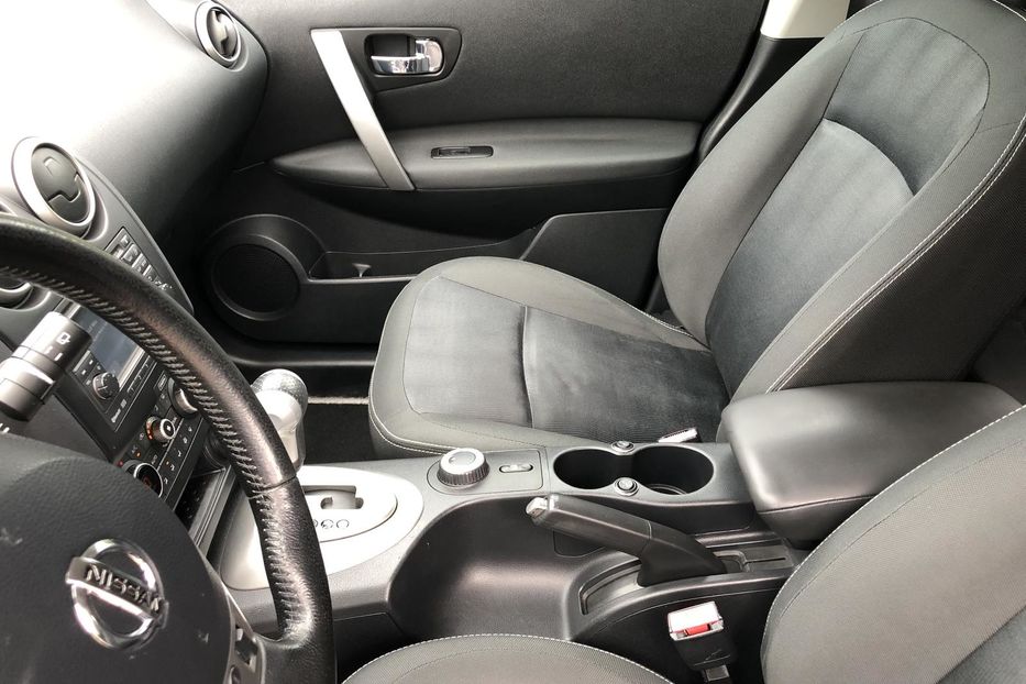 Продам Nissan Qashqai 2012 года в г. Коростень, Житомирская область