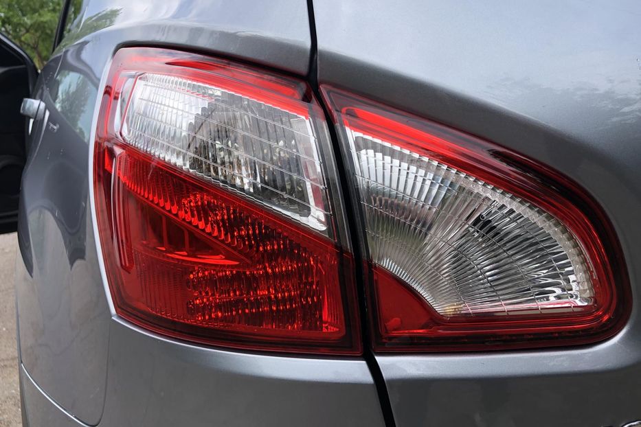 Продам Nissan Qashqai 2012 года в г. Коростень, Житомирская область