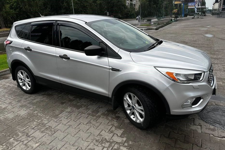 Продам Ford Escape 2018 года в г. Софиевская Борщаговка, Киевская область