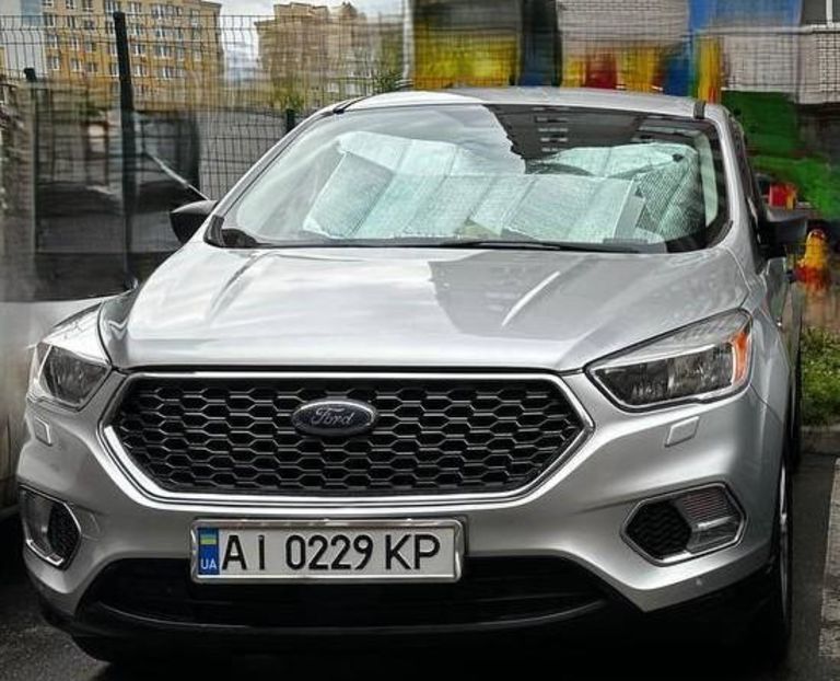 Продам Ford Escape 2018 года в г. Софиевская Борщаговка, Киевская область