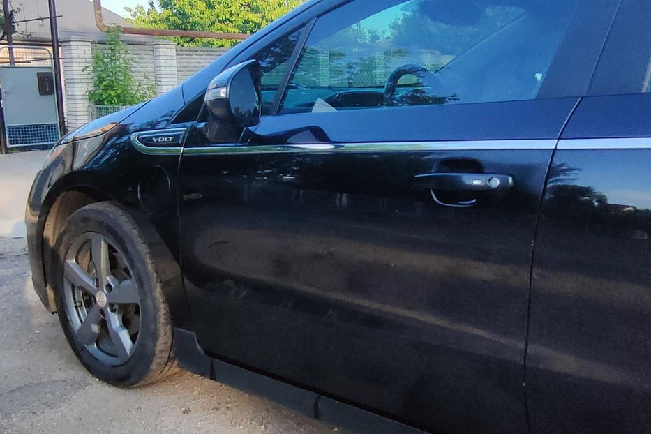 Продам Chevrolet Volt 1 2014 года в Запорожье