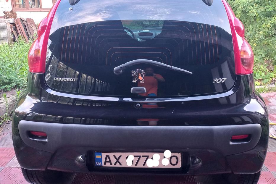 Продам Peugeot 107 2010 года в Харькове