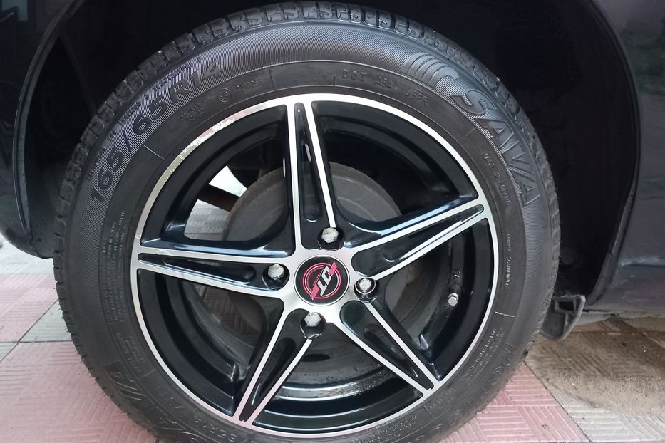 Продам Peugeot 107 2010 года в Харькове