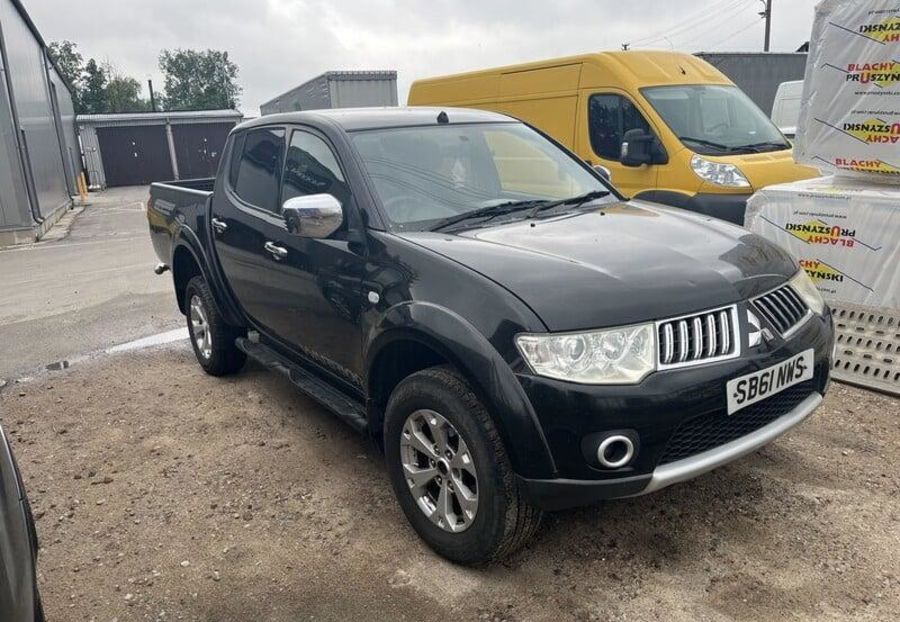 Продам Mitsubishi L 200 2010 года в Донецке