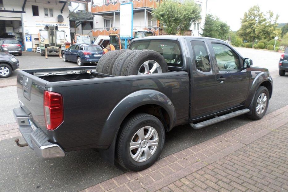 Продам Nissan Navara 2010 года в г. Харцызск, Донецкая область