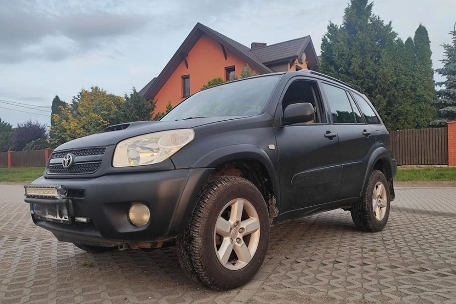 Продам Toyota Rav 4 2003 года в Киеве