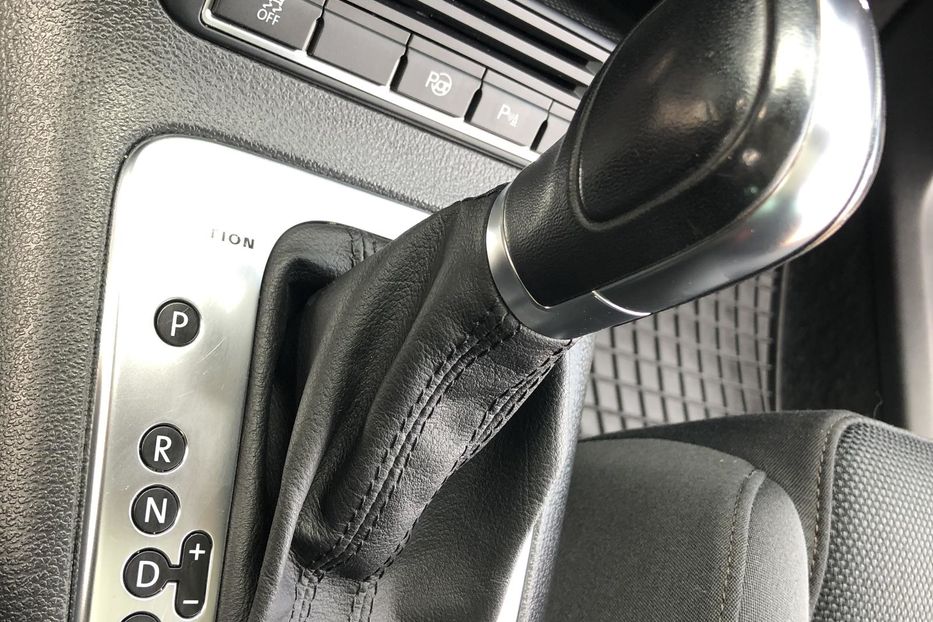 Продам Volkswagen Tiguan 2011 года в г. Коростень, Житомирская область