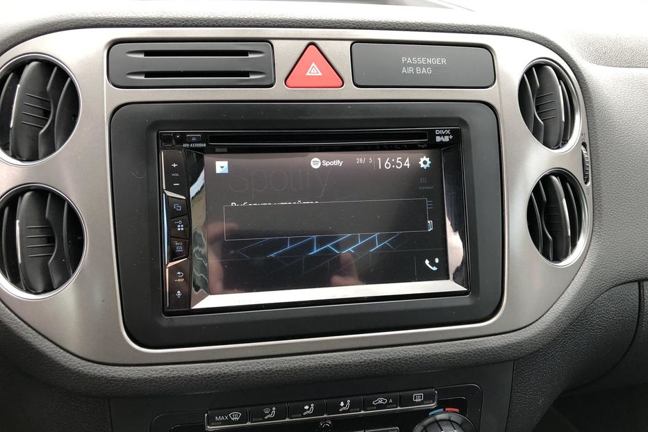 Продам Volkswagen Tiguan 2011 года в г. Коростень, Житомирская область