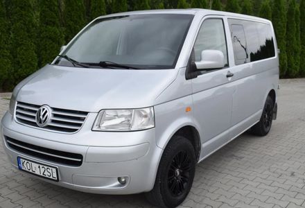Продам Volkswagen T5 (Transporter) пасс. 2006 года в Харькове