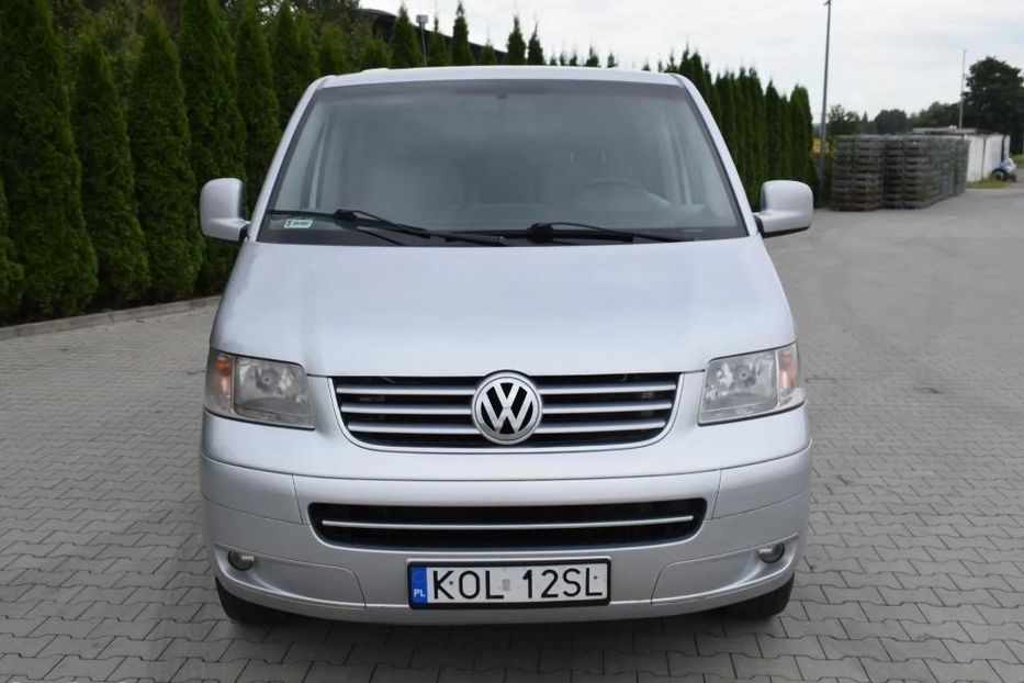 Продам Volkswagen T5 (Transporter) пасс. 2006 года в Харькове