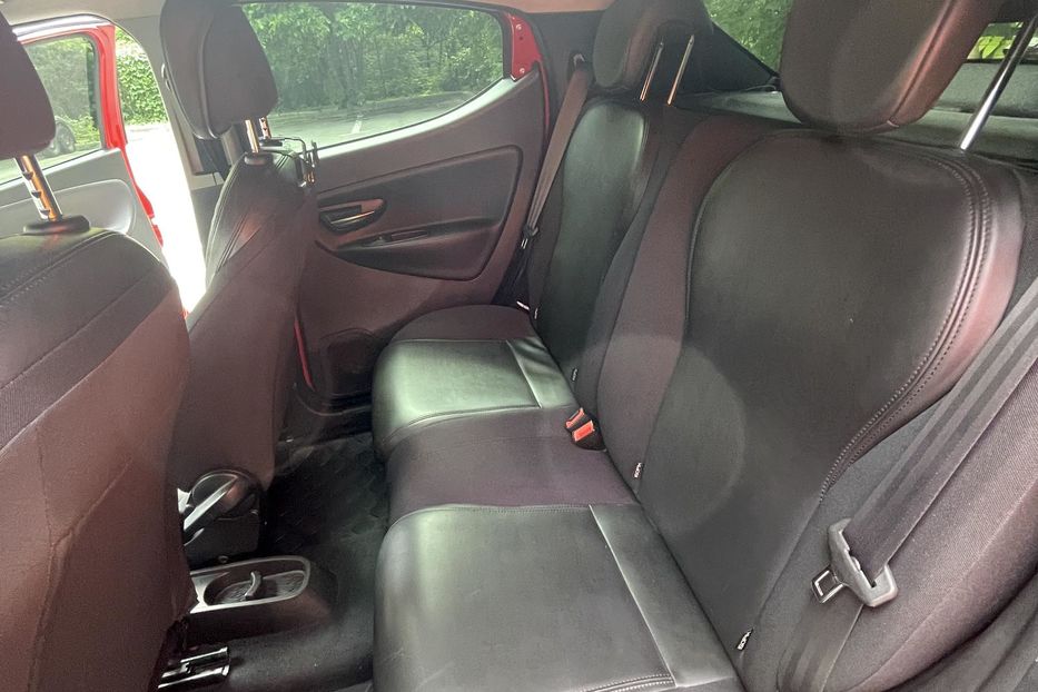 Продам Lancia Ypsilon 2012 года в Харькове