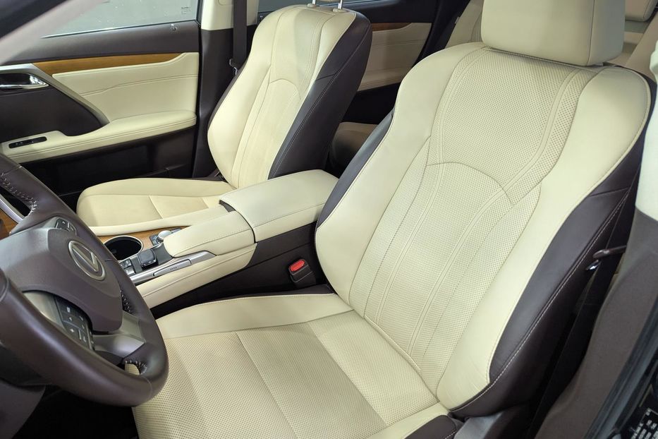 Продам Lexus RX 450  Luxury+ 2019 года в Ивано-Франковске