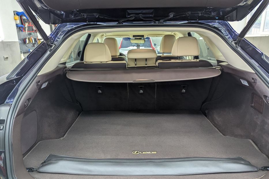 Продам Lexus RX 450  Luxury+ 2019 года в Ивано-Франковске