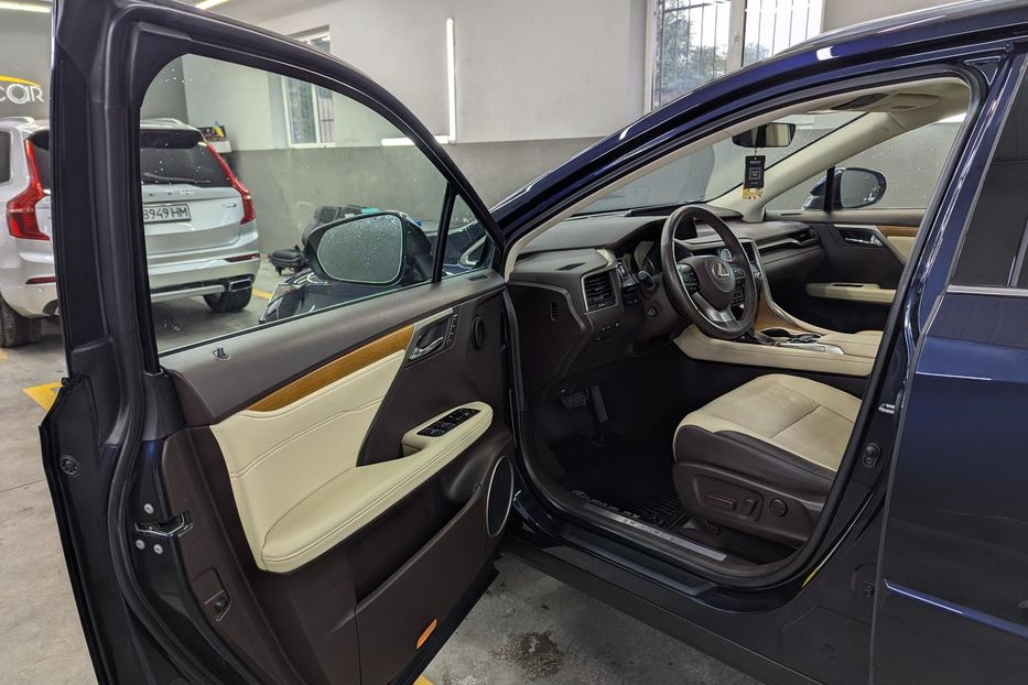 Продам Lexus RX 450  Luxury+ 2019 года в Ивано-Франковске