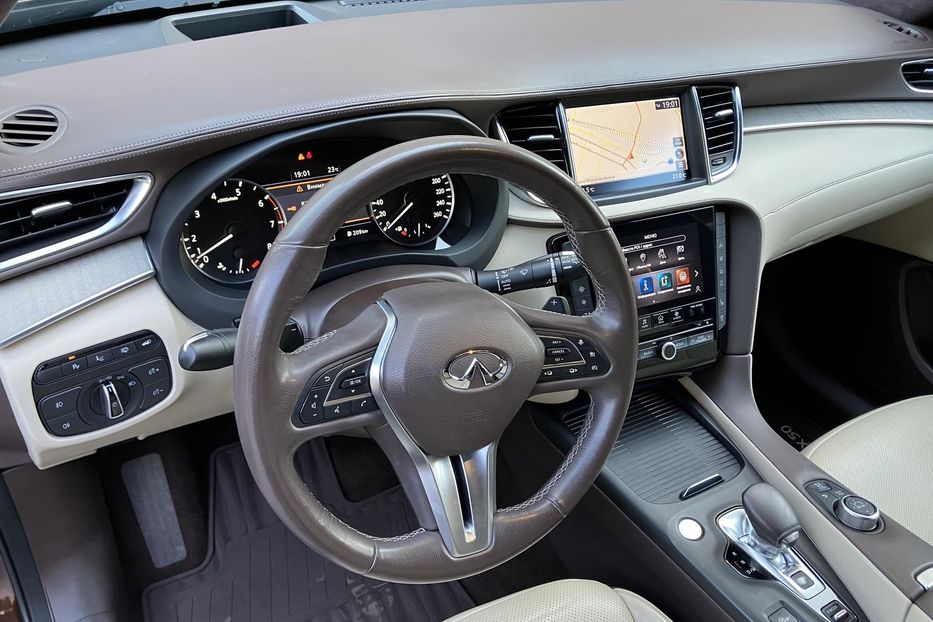 Продам Infiniti QX50 2020 года в Киеве