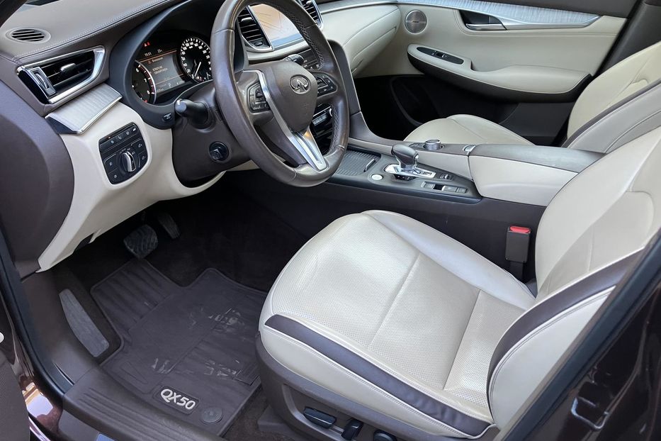 Продам Infiniti QX50 2020 года в Киеве
