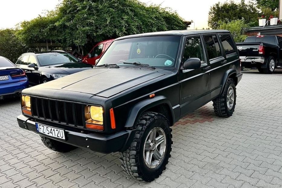Продам Jeep Cherokee 2000 года в Виннице