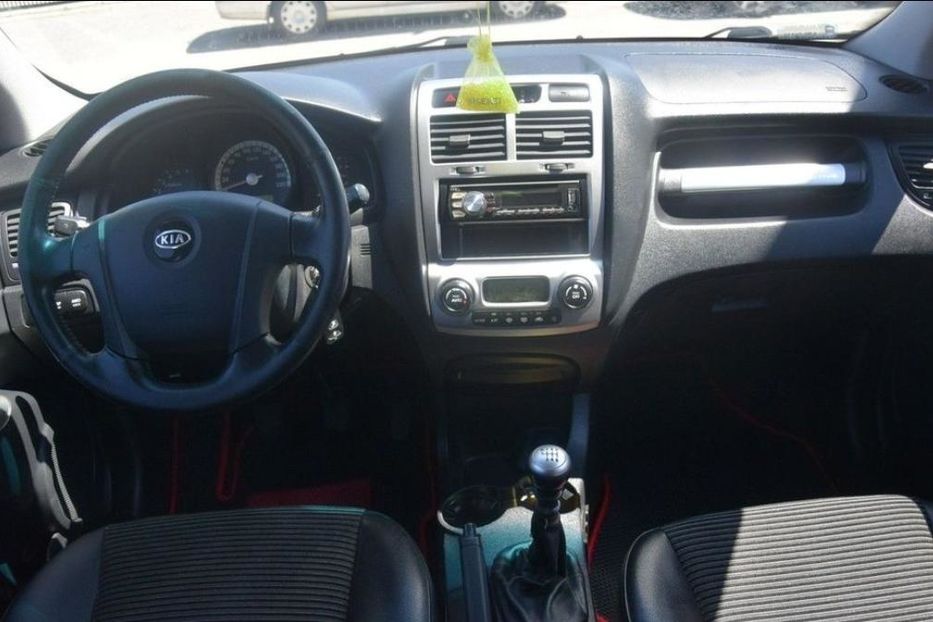 Продам Kia Sportage 2006 года в г. Кривой Рог, Днепропетровская область