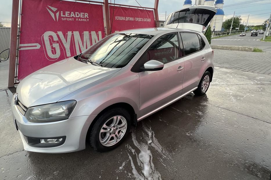 Продам Volkswagen Polo 2012 года в Черновцах