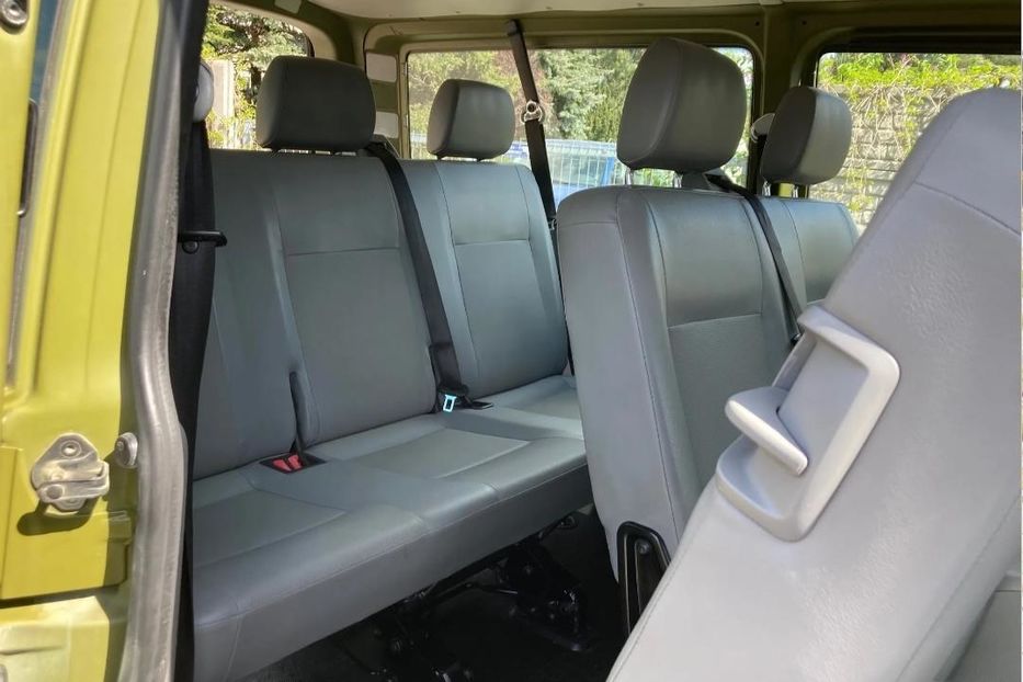 Продам Volkswagen T4 (Transporter) пасс. 2006 года в Донецке