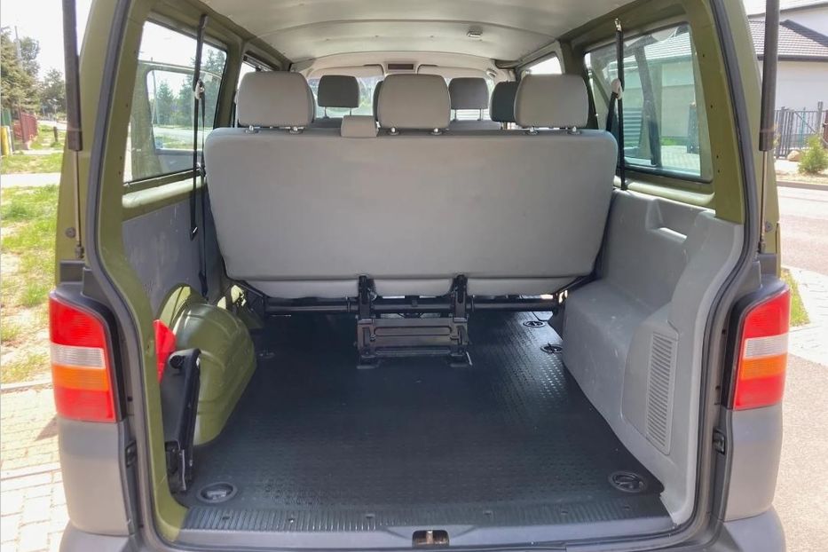 Продам Volkswagen T4 (Transporter) пасс. 2006 года в Донецке