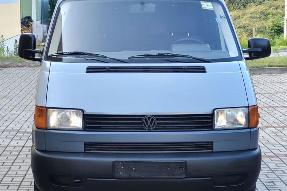 Продам Volkswagen T4 (Transporter) пасс. 1997 года в г. Халтурино, Полтавская область