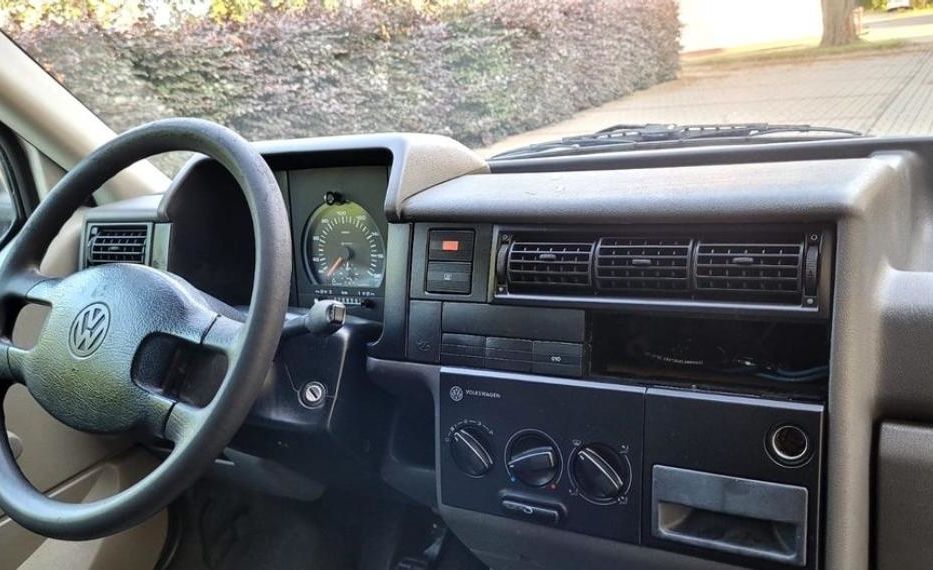 Продам Volkswagen T4 (Transporter) пасс. 1997 года в г. Халтурино, Полтавская область