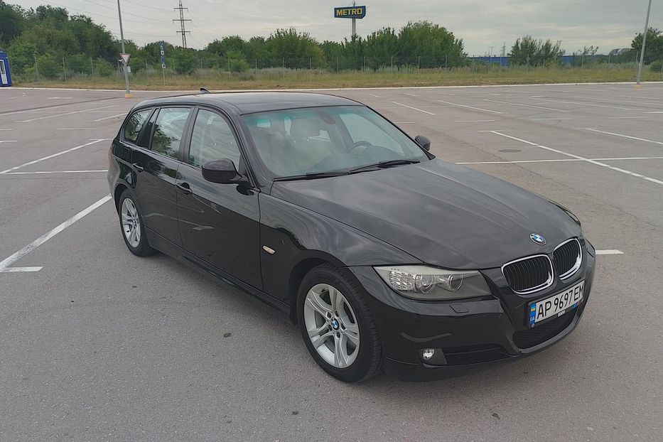 Продам BMW 320 318d 2011 года в Запорожье
