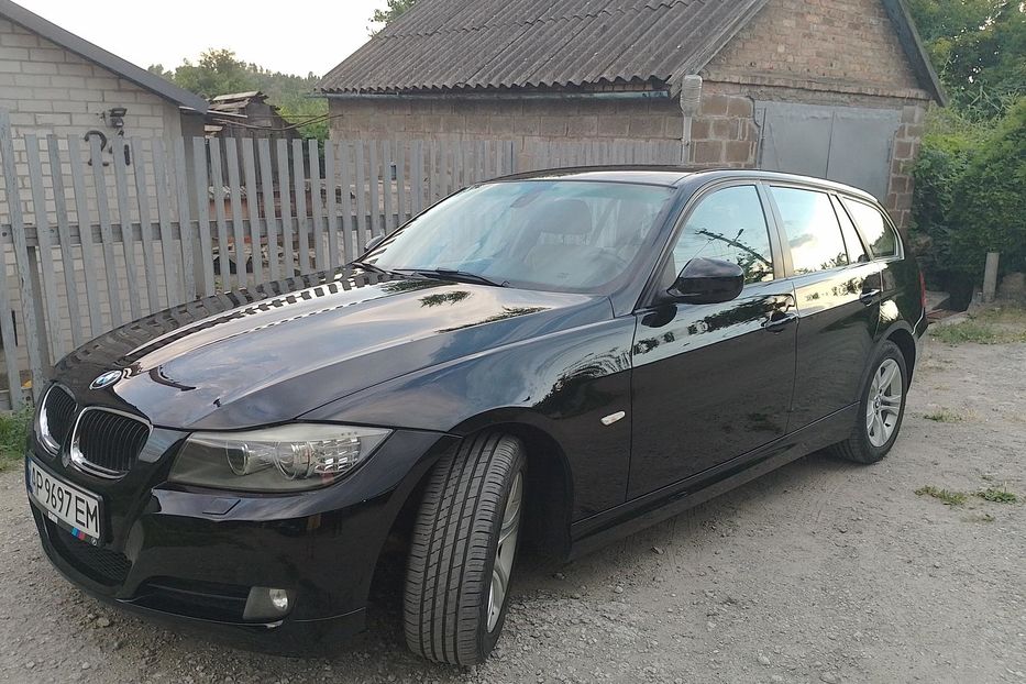 Продам BMW 320 318d 2011 года в Запорожье
