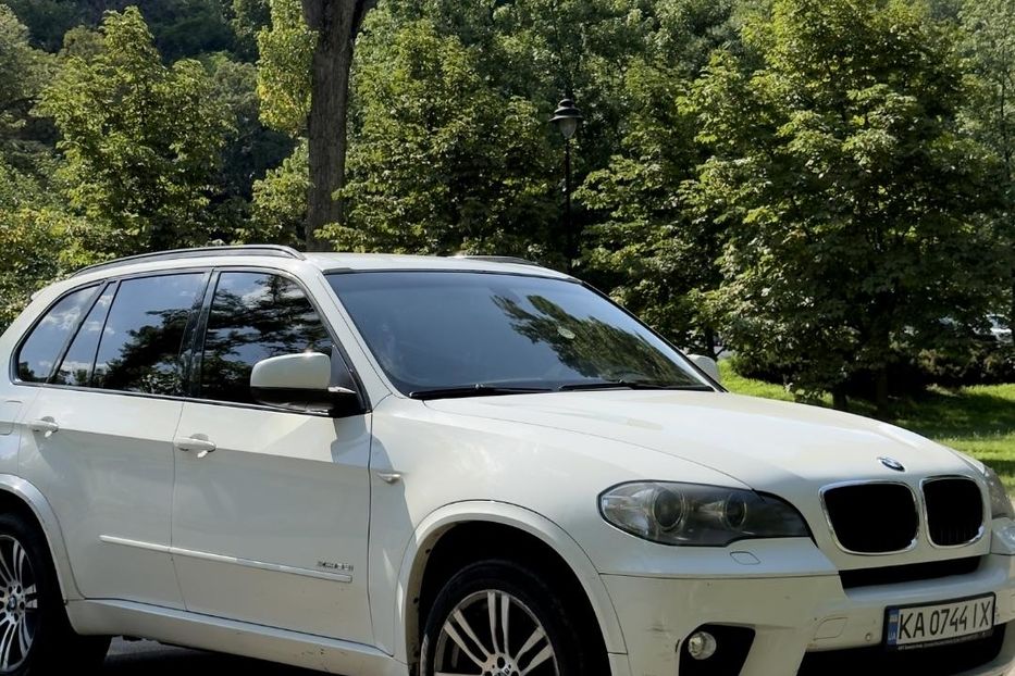 Продам BMW X5 E70 2012 года в Киеве